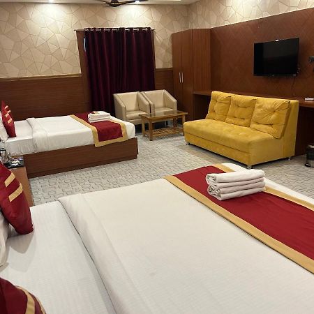 Ayodhya Royal Heritage Hotel & Resort מראה חיצוני תמונה