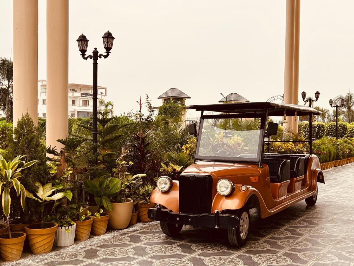 Ayodhya Royal Heritage Hotel & Resort מראה חיצוני תמונה
